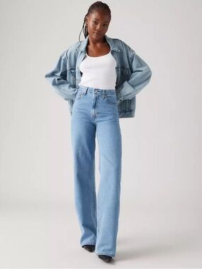 Levi’s Ribcage Wideleg Jeans Size 27 Medium Wash